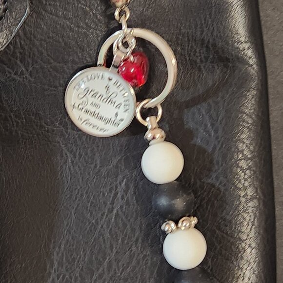 Hand Crafted Purse Charm Key Chain Grandma & Granddaughter Black White Red Heart - Picture 4 of 7